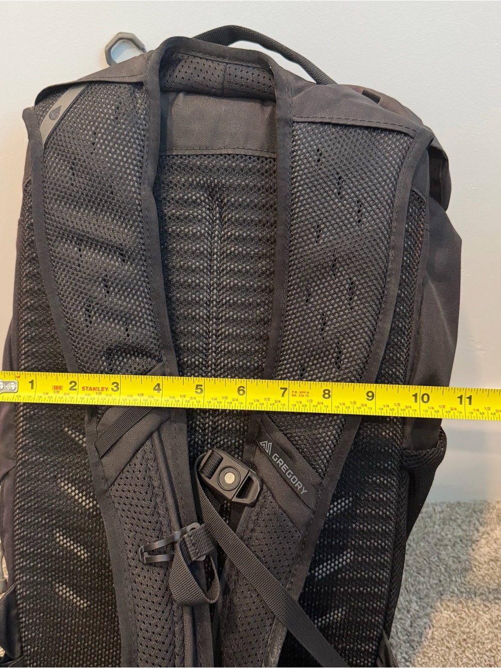 Gregory Nano 22 H2O Backpack Daypack Hiking No Hydration Reservoir - Picture 13 of 13
